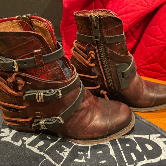 Freebird by Steven Brown Heeled Boots - Picture 3 of 6